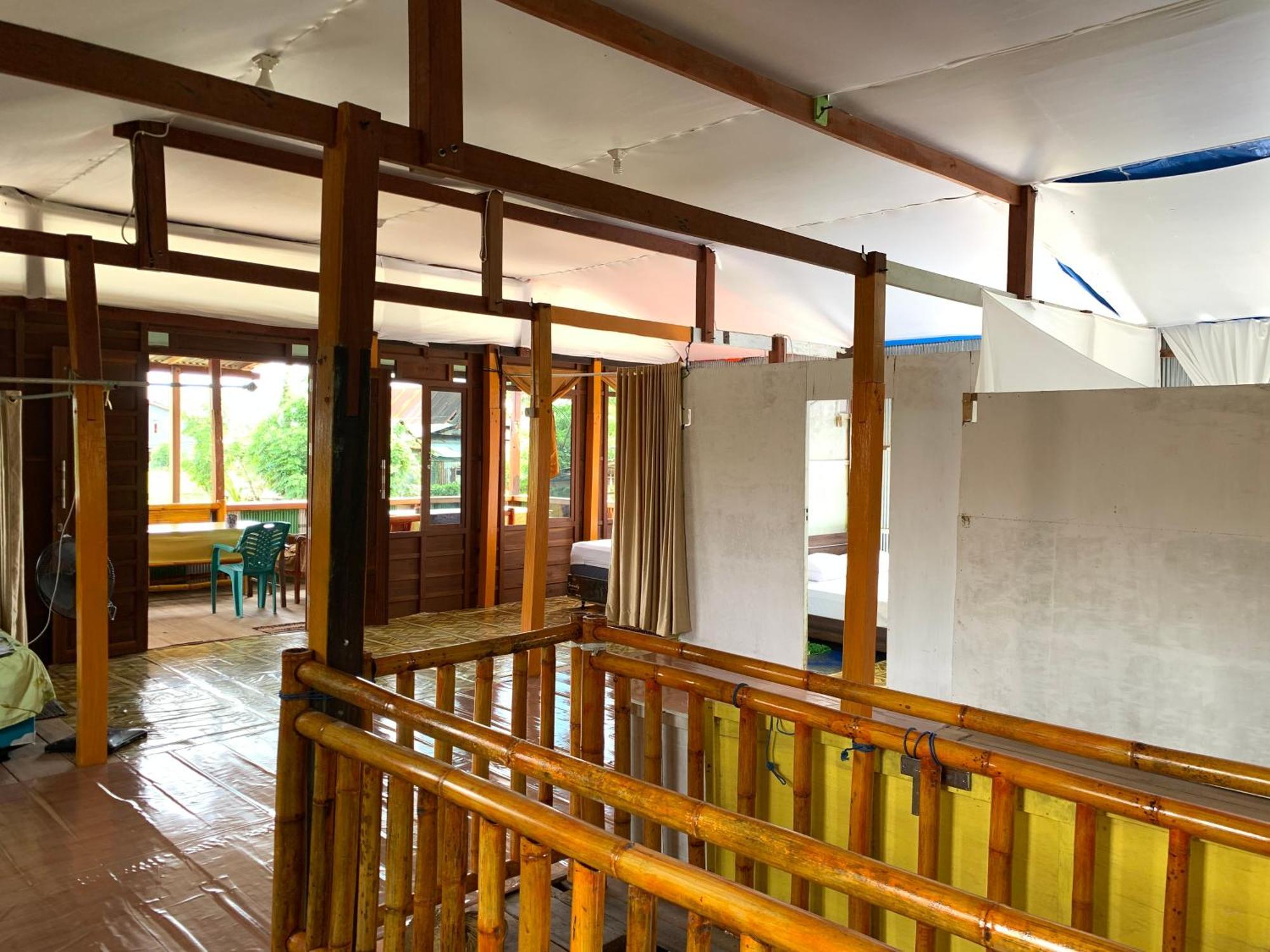 Nasrul House Homestay For Backpackers Maros Bagian luar foto